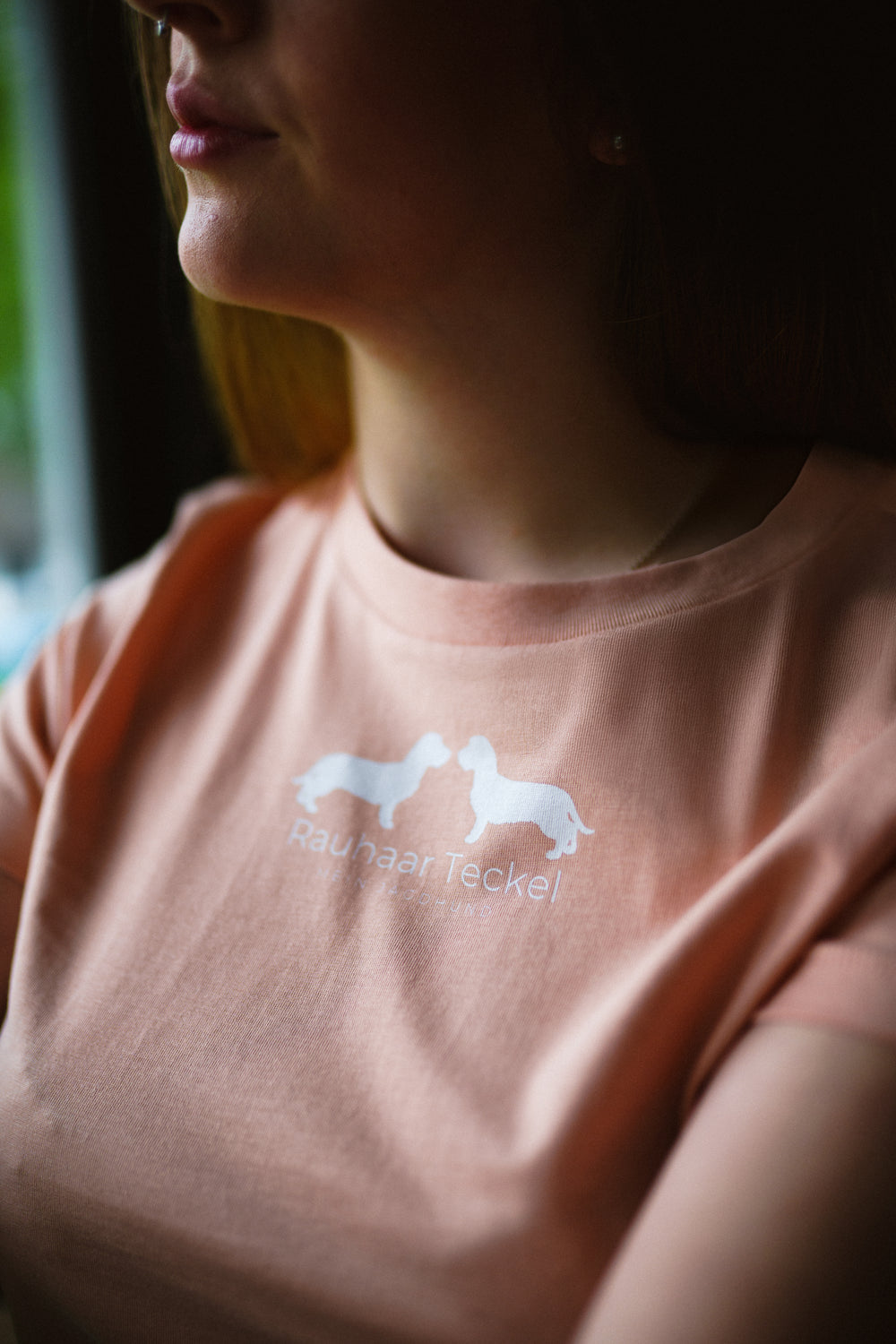 Premium Organic Shirt "ALFRIDA" – Magyar Vizsla Edition