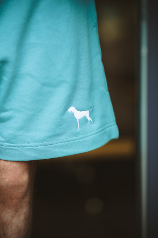 Premium Organic Shorts „ARMUT" – Deutsch Kurzhaar Edition