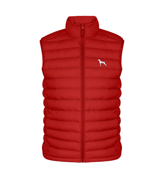 Weimaraner, ARI, Bio Steppweste, Premium Weste, Jagdweste, Jagdhund, Jagdmode, FairWear, Made in Germany, Mein Jagdhund Club, Hundeliebe, Outdoorwear, Geschenkidee, Hundeführer, Jagdoutfit, Silhouettenstick
-Red-4